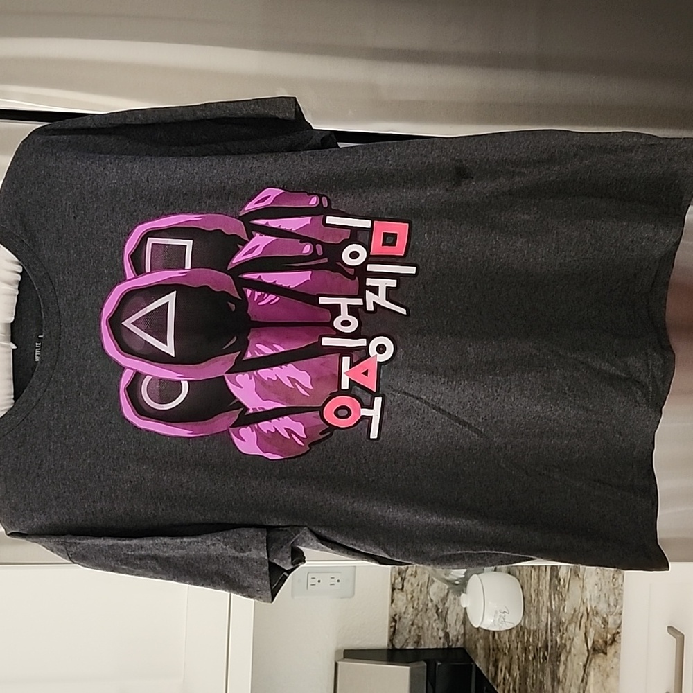 Squid Game , Three Pink Guys T-Shirt Size L